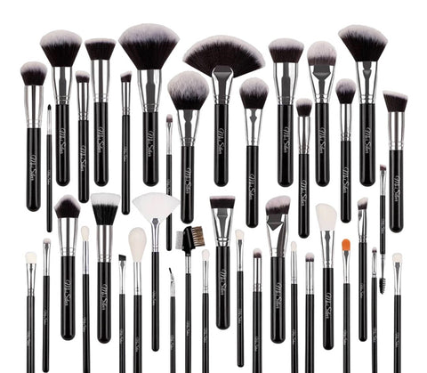 Ms.Silver - Pro 40 Piece Brush Set